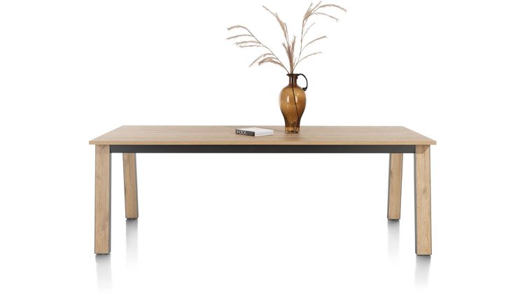 Henders en Hazel Delmonte Eettafel