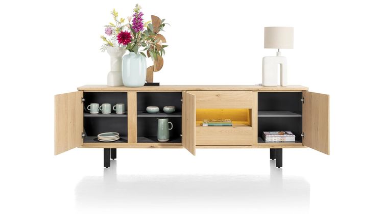 Henders en Hazel Homestead 3 deurs Dressoir