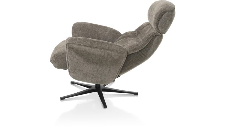 Henders en Hazel Lazaro Fauteuil + Hocker