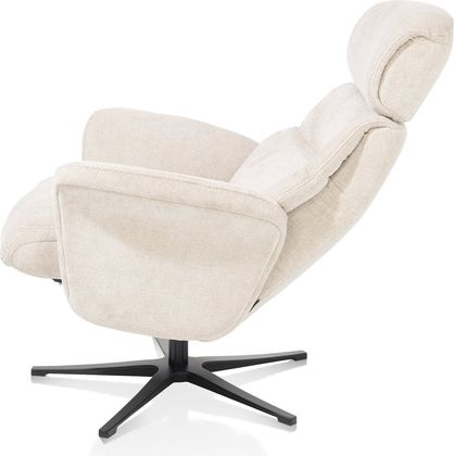 Henders en Hazel Lazaro Fauteuil + Hocker