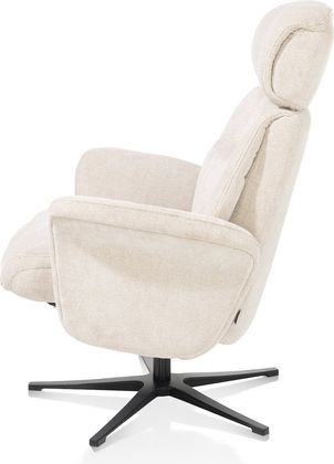 Henders en Hazel Lazaro Fauteuil + Hocker