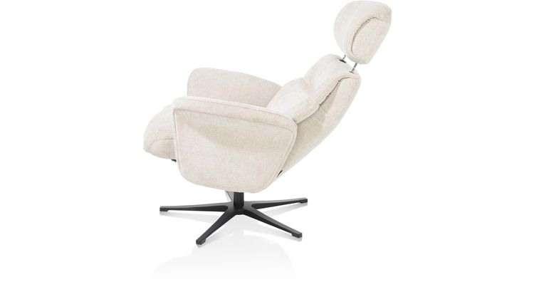 Henders en Hazel Lazaro Fauteuil + Hocker
