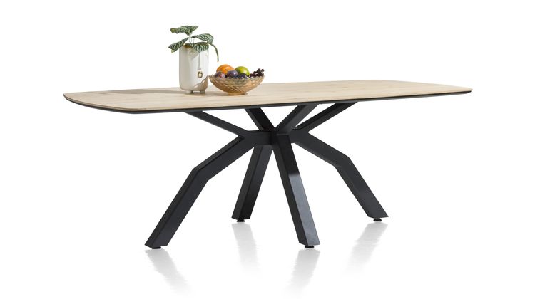 Henders en Hazel Livada 220 Eettafel