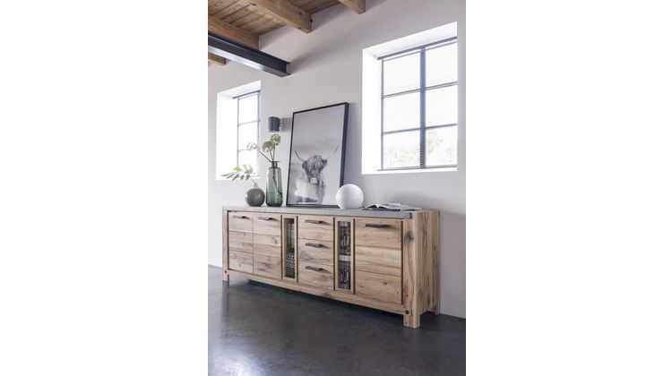 Henders en Hazel Maitre Dressoir