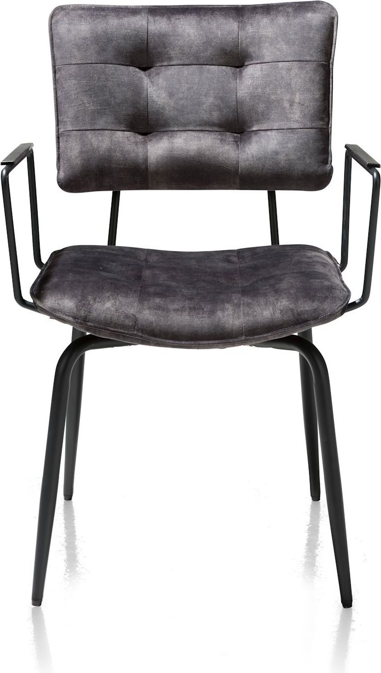 Henders en Hazel Manou Armstoel
