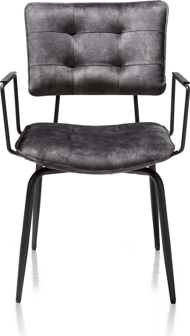 Henders en Hazel Manou Armstoel