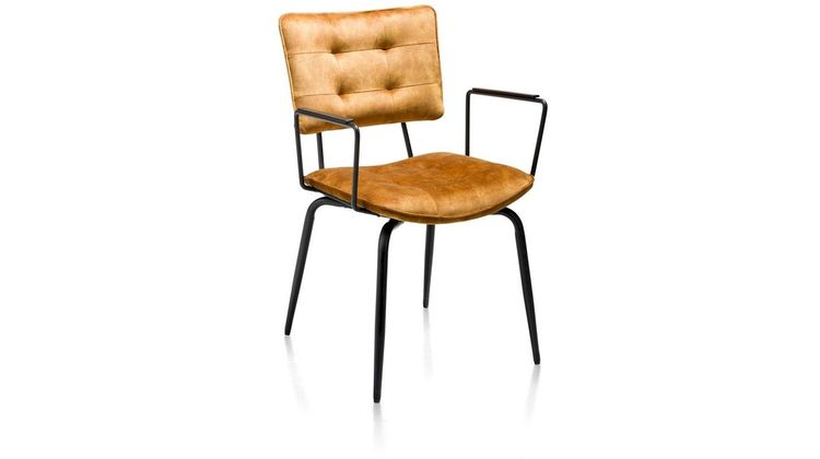 Henders en Hazel Manou Armstoel
