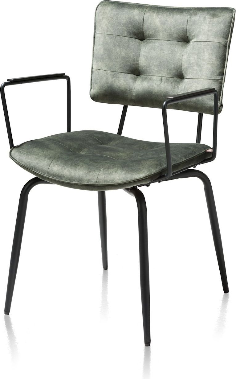 Henders en Hazel Manou Armstoel