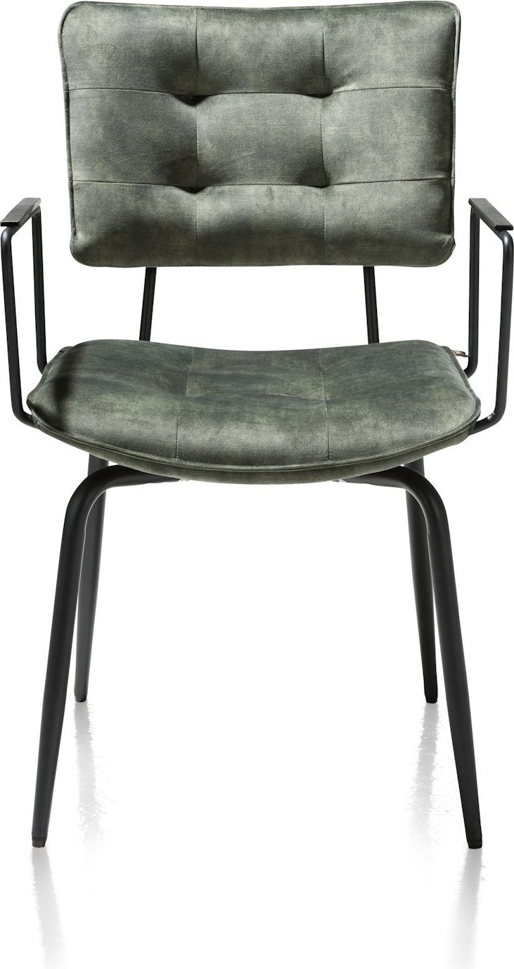 Henders en Hazel Manou Armstoel