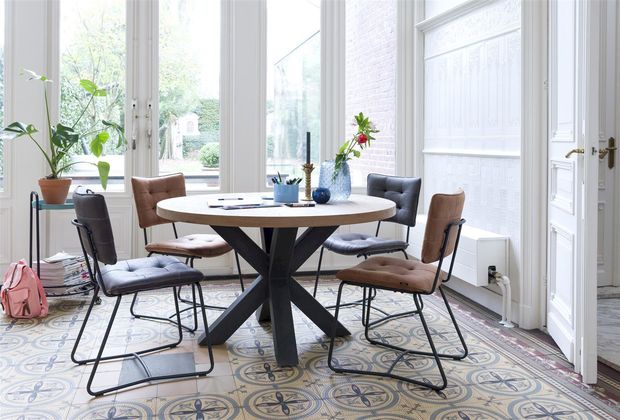 Henders en Hazel Metalox Rond Eettafel