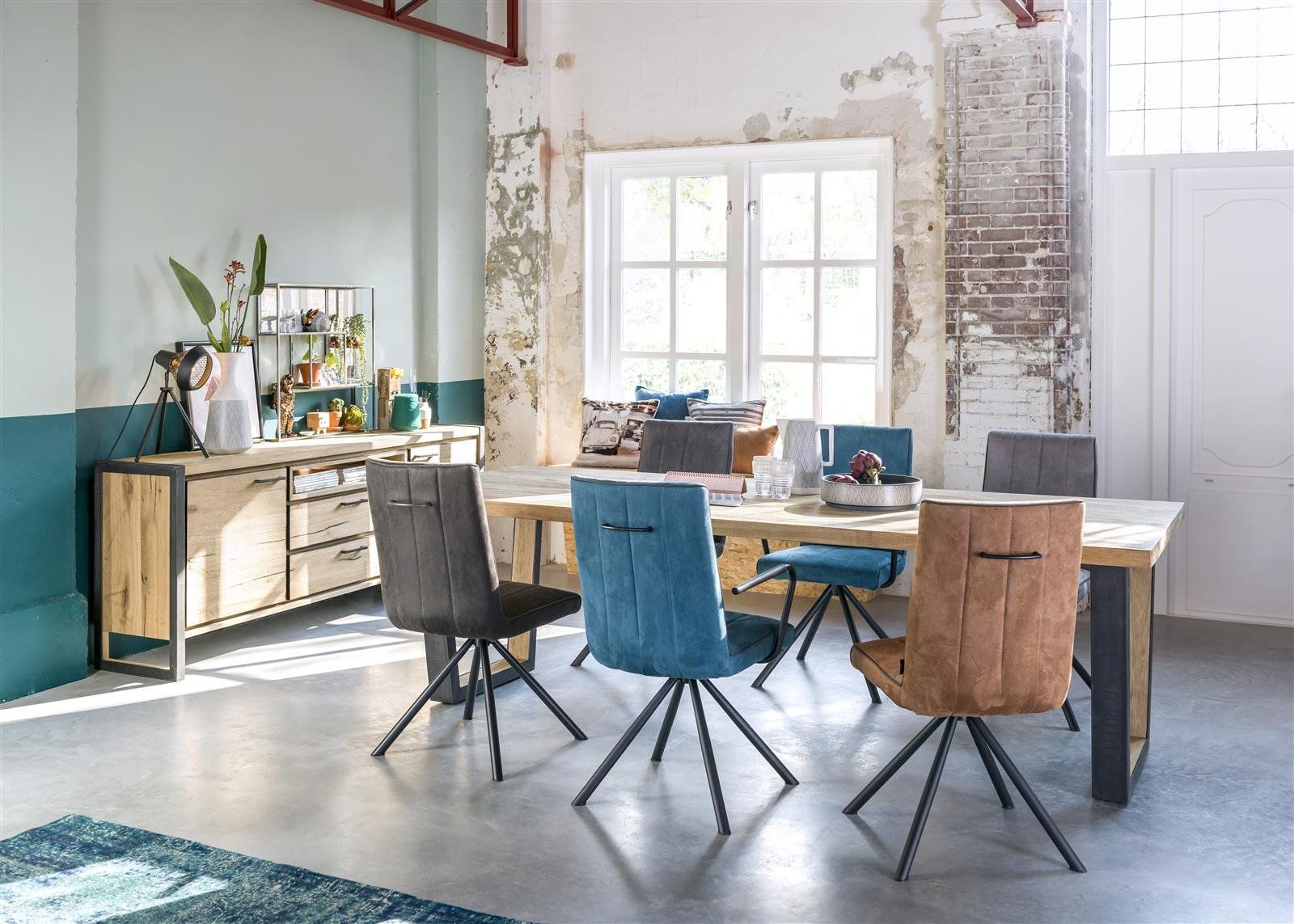 Henders en Hazel Metalox V-Poot Metaal Eettafel