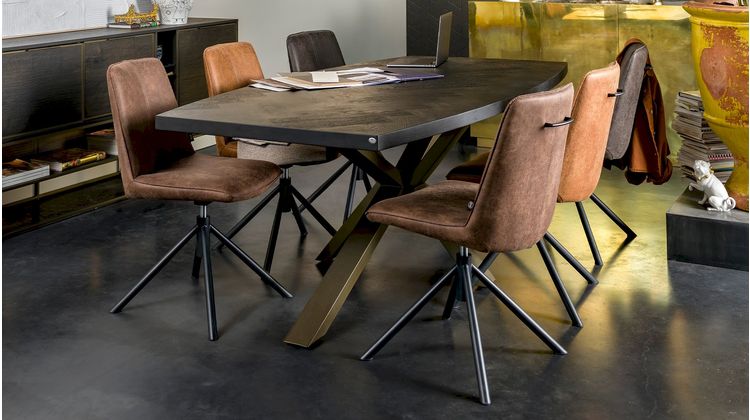 Henders en Hazel Metaluxe Eettafel