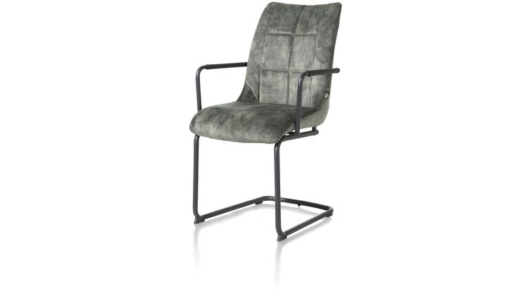 Henders en Hazel Mischa Rond Armstoel