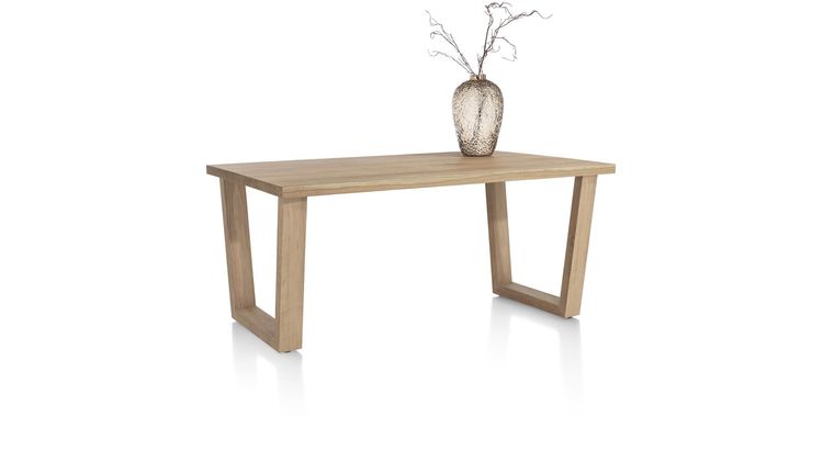 Henders en Hazel Nyborg Eettafel