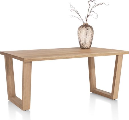 Henders en Hazel Nyborg Eettafel