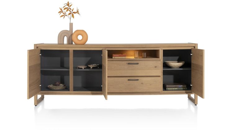 Henders en Hazel Nystead Dressoir