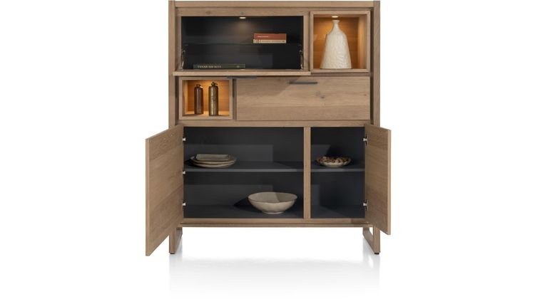 Henders en Hazel Nystead Highboard