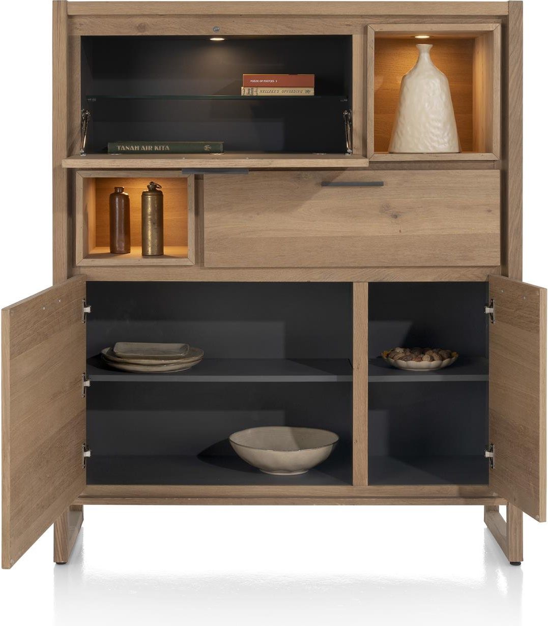 Henders en Hazel Nystead Highboard