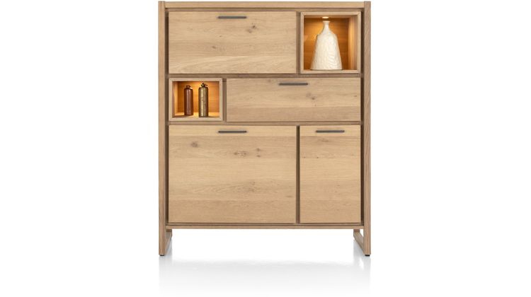 Henders en Hazel Nystead Highboard