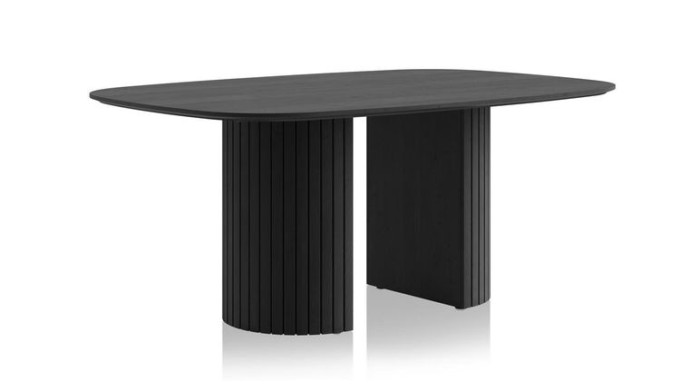 Henders en Hazel Pavie Castle Black Eettafel