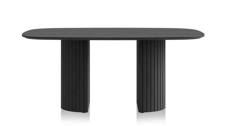 Henders en Hazel Pavie Castle Black Eettafel