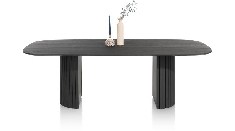 Henders en Hazel Pavie Castle Black Eettafel
