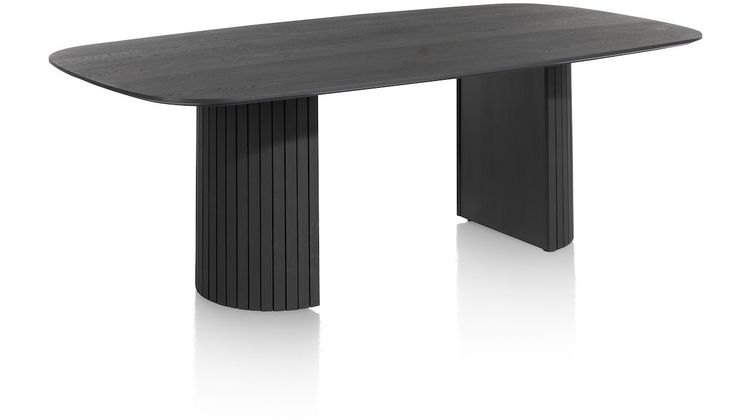 Henders en Hazel Pavie Castle Black Eettafel
