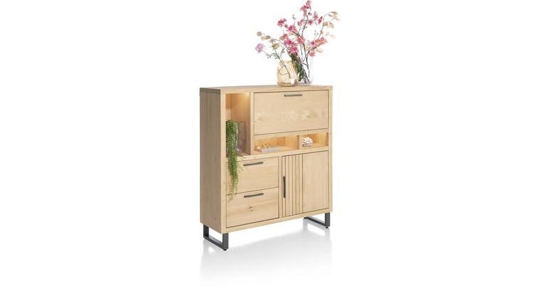 Henders en Hazel Pavie Highboard