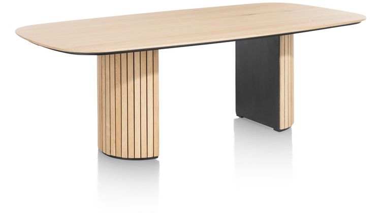 Henders en Hazel Pavie Natural Eettafel