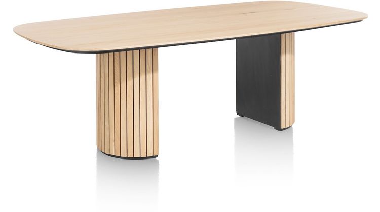 Henders en Hazel Pavie Natural Eettafel