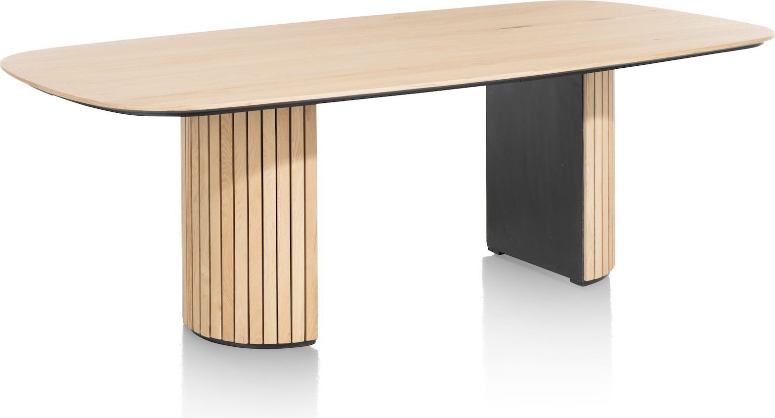 Henders en Hazel Pavie Natural Eettafel