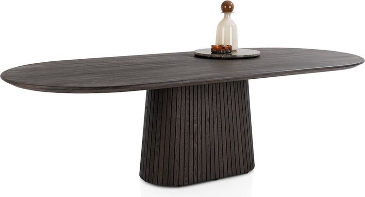 Henders en Hazel Ravello Eettafel