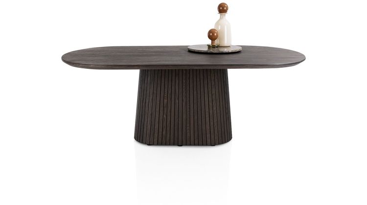 Henders en Hazel Ravello Eettafel