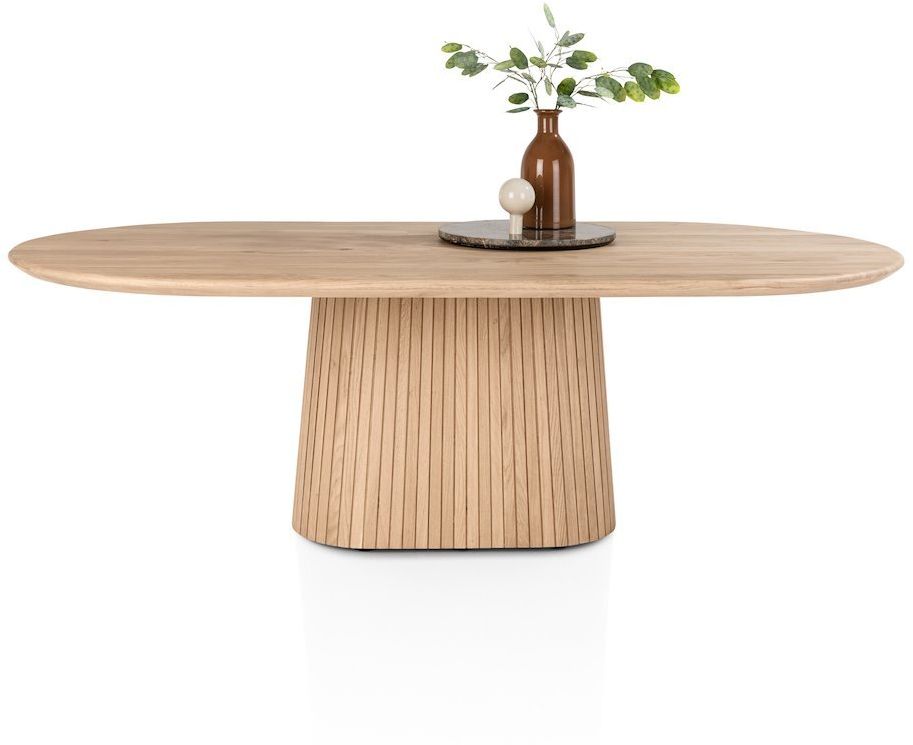 Henders en Hazel Ravello Eettafel