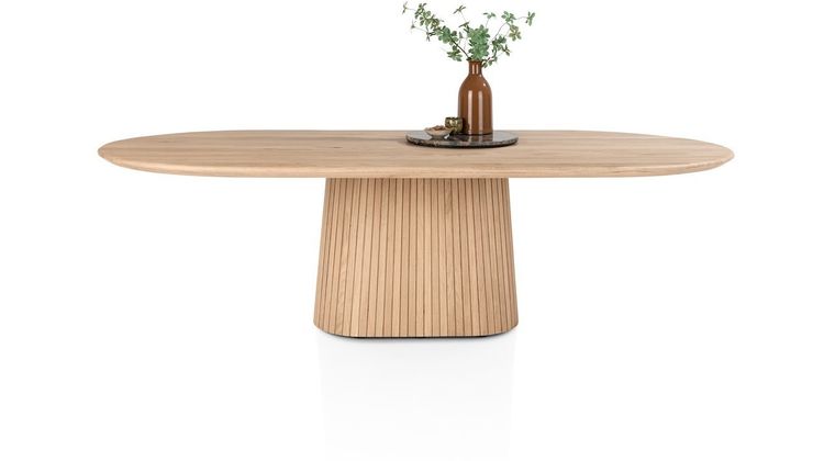 Henders en Hazel Ravello Eettafel