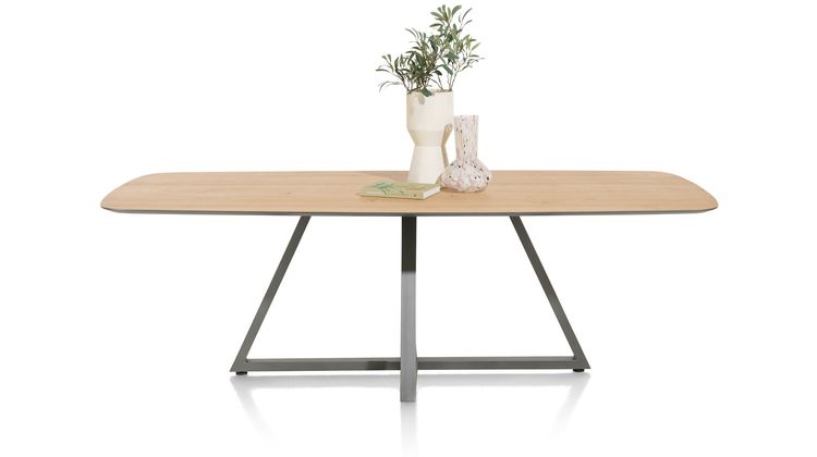 Henders en Hazel Shimanto Eettafel