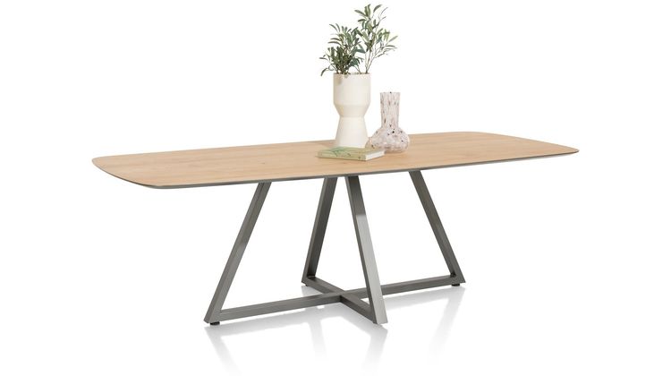 Henders en Hazel Shimanto Eettafel