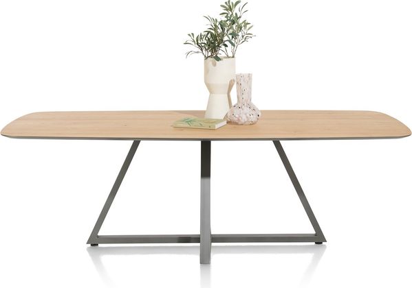 Henders en Hazel Shimanto Eettafel