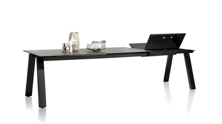 Henders en Hazel Stanford Eettafel