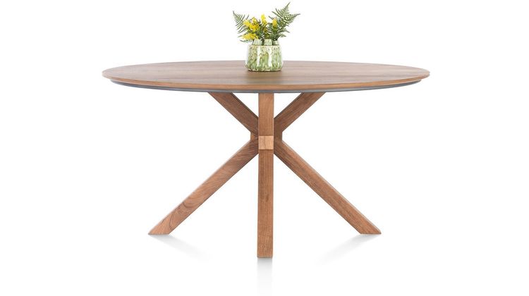 Henders en Hazel Trapani Rond Eettafel