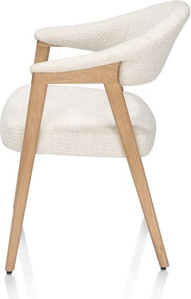Henders en Hazel Zaya Armstoel