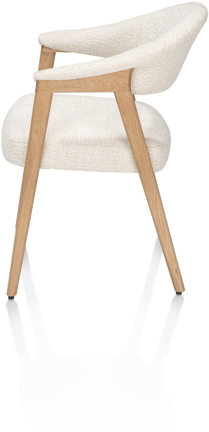 Henders en Hazel Zaya Armstoel