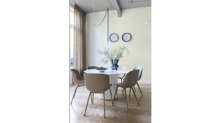 HKLIVING Pillar Eettafel