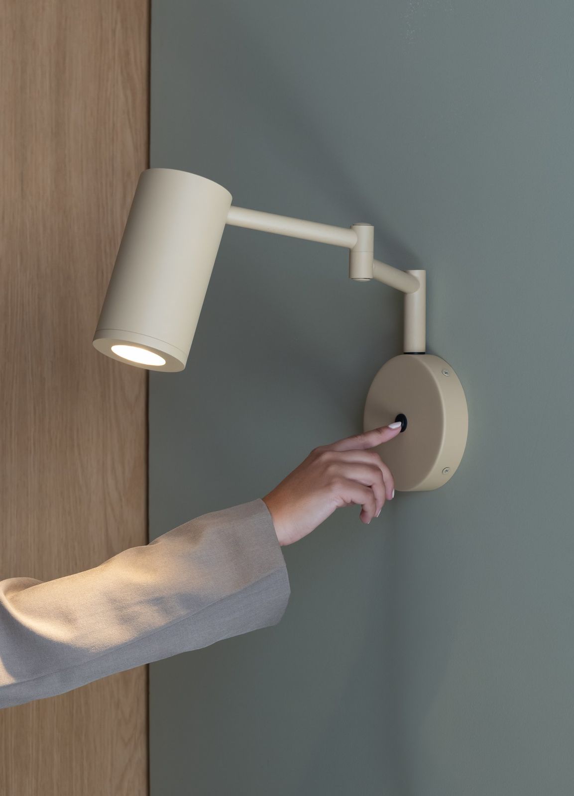 It's about RoMi Bilbao Wandlamp
