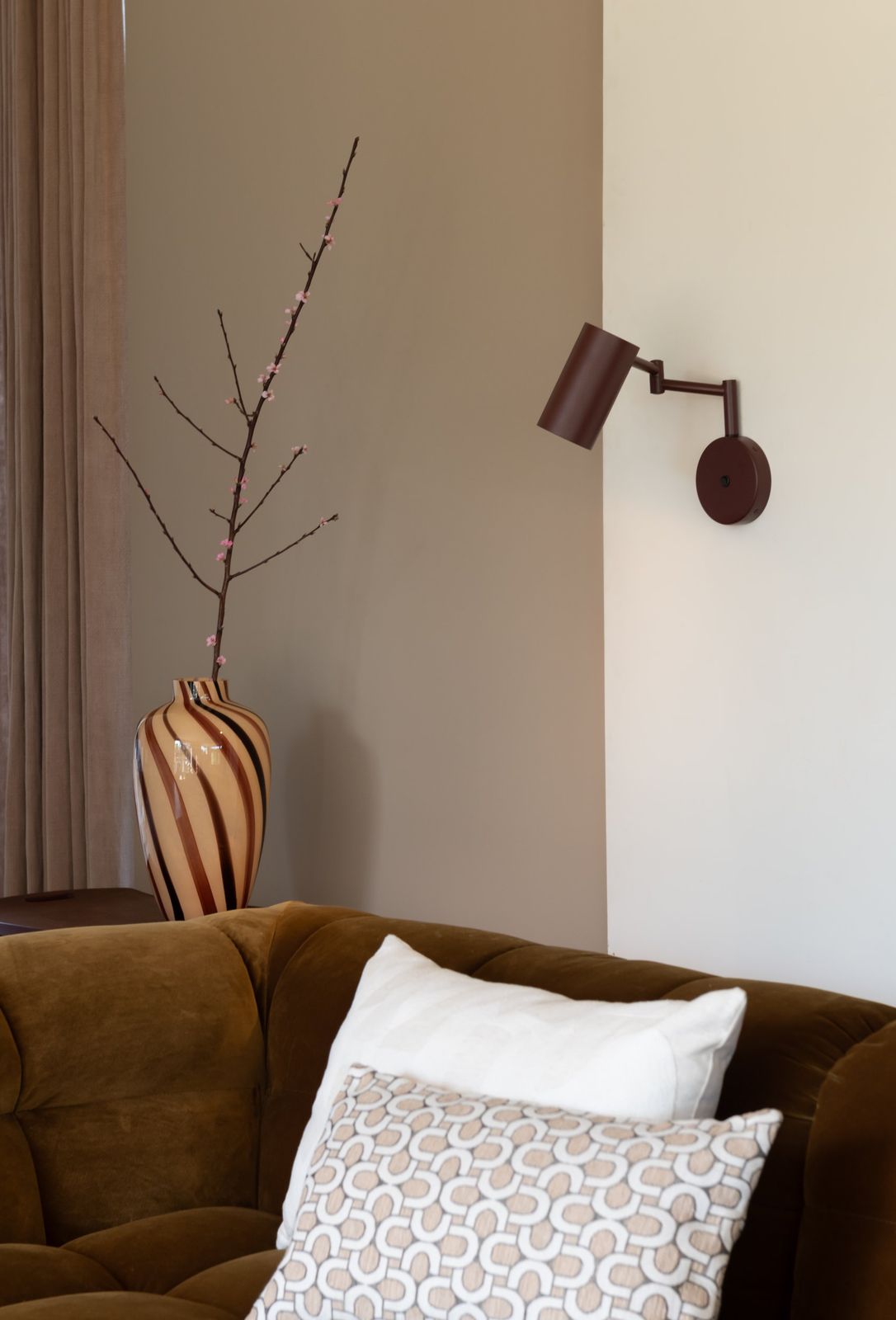 It's about RoMi Bilbao Wandlamp