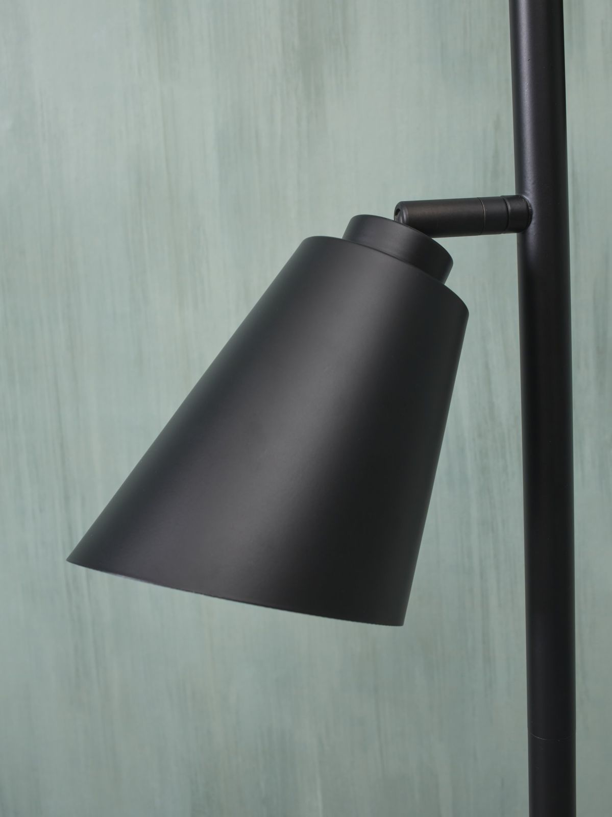 It's about RoMi Bremen 2 spots Vloerlamp