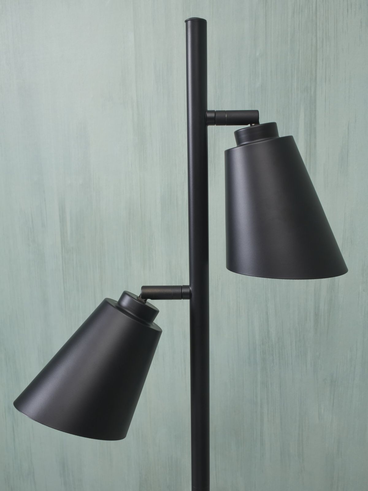 It's about RoMi Bremen 2 spots Vloerlamp