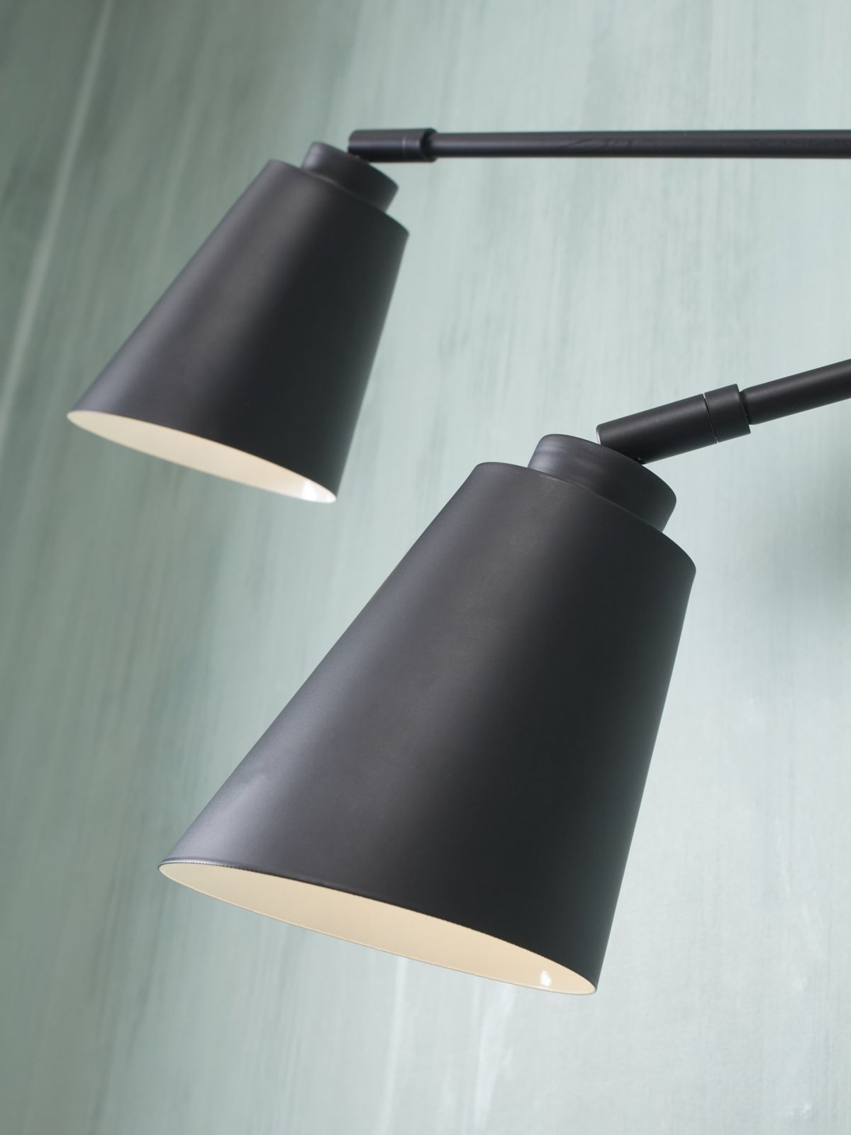 It's about RoMi Bremen 2 spots Wandlamp