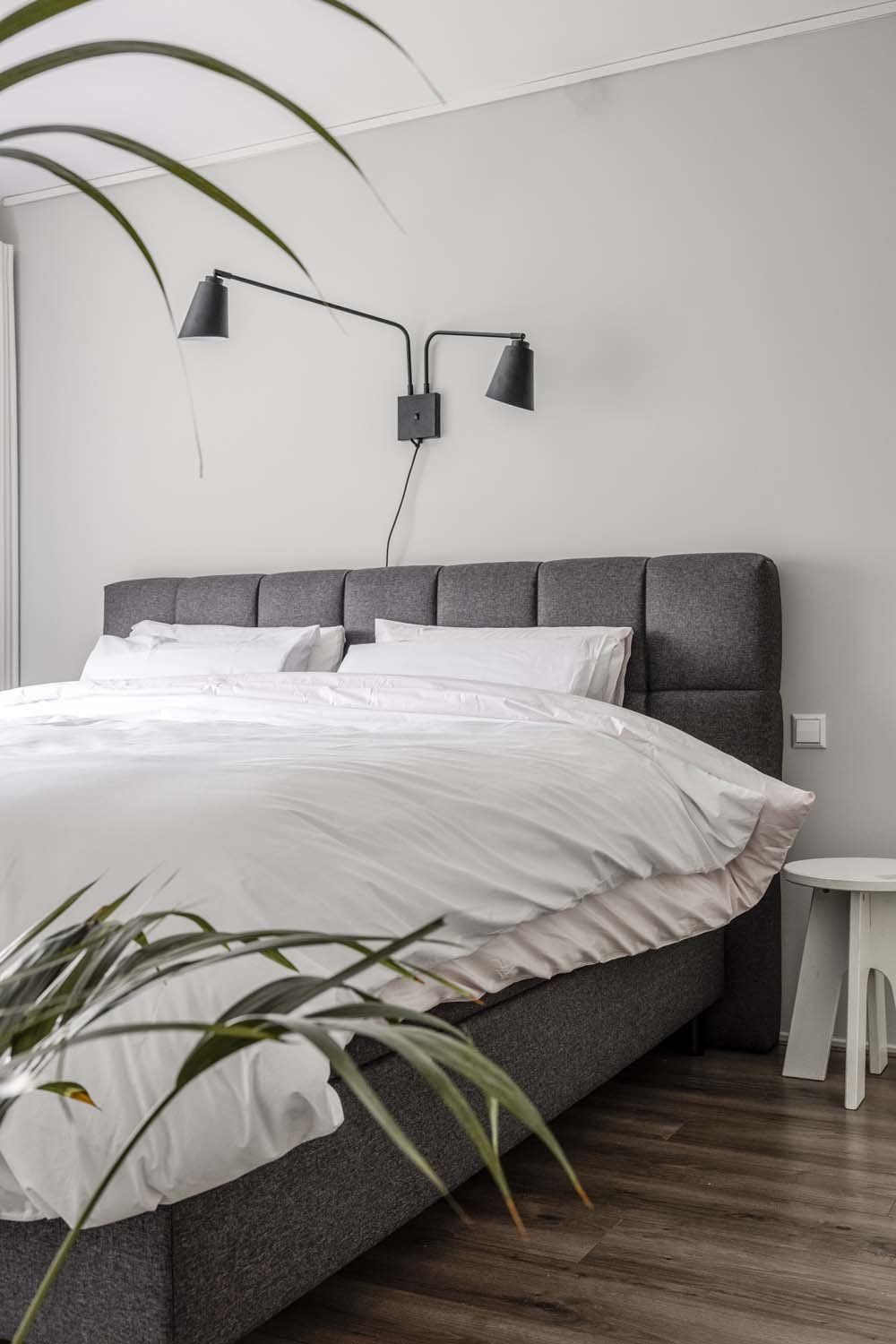 It's about RoMi Bremen 2 spots Wandlamp