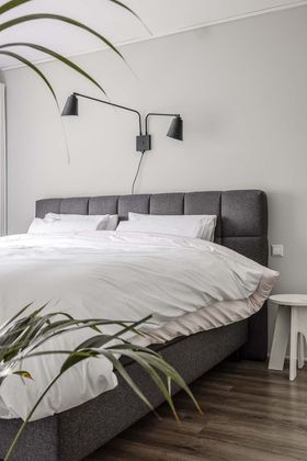 It's about RoMi Bremen 2 spots Wandlamp
